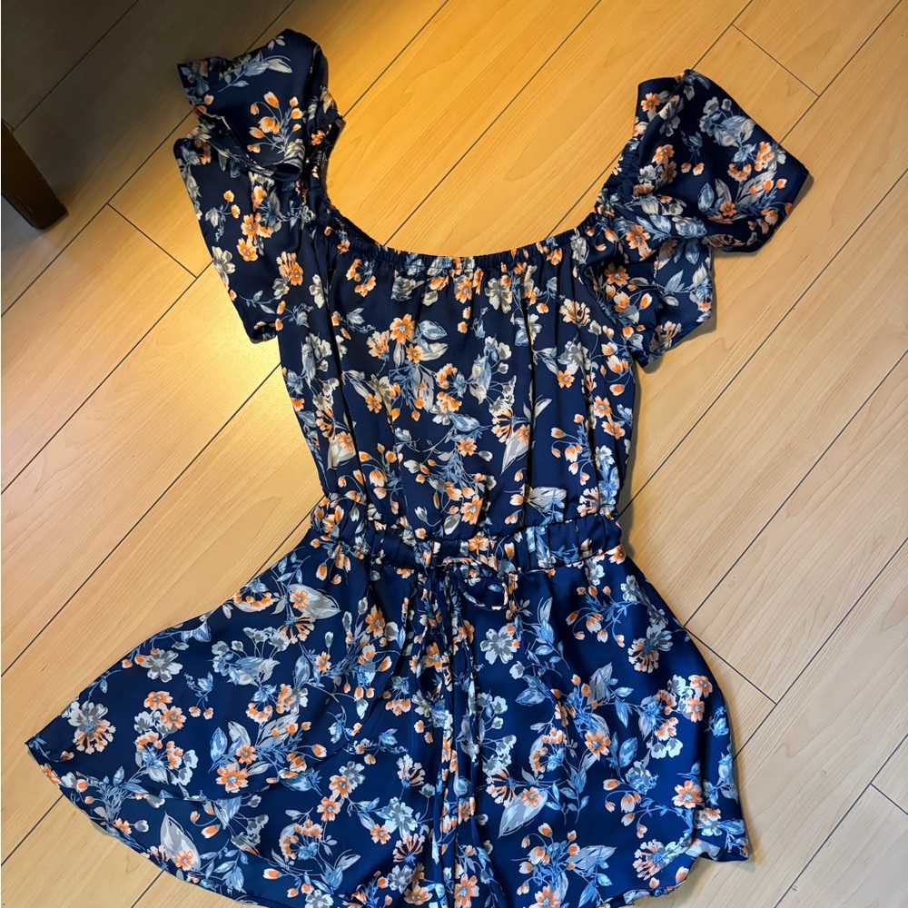 Romper - Picture 4 of 4